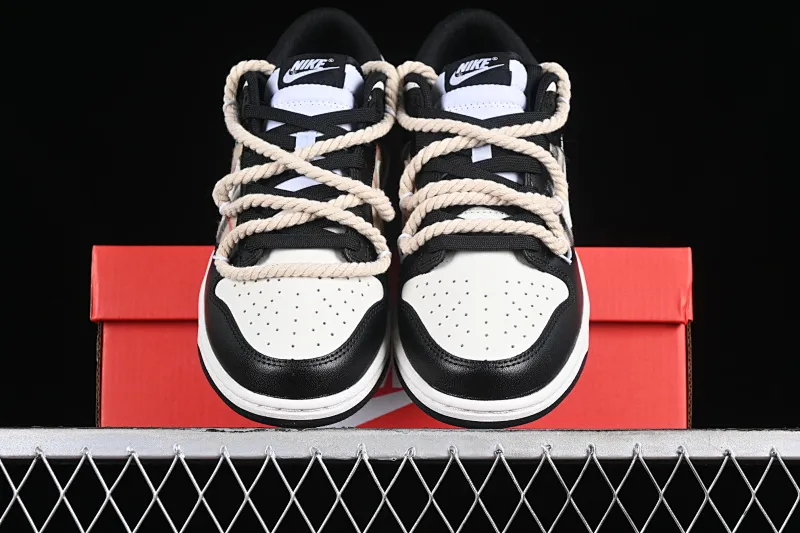 All categories Nk SB Dunk series Nk SB Dunk Low low-top sneakers Nk Dunk Low Fire Heart Scottish distressed panda beige SB deconstructed strap low-top casual sneakers DD1391-100